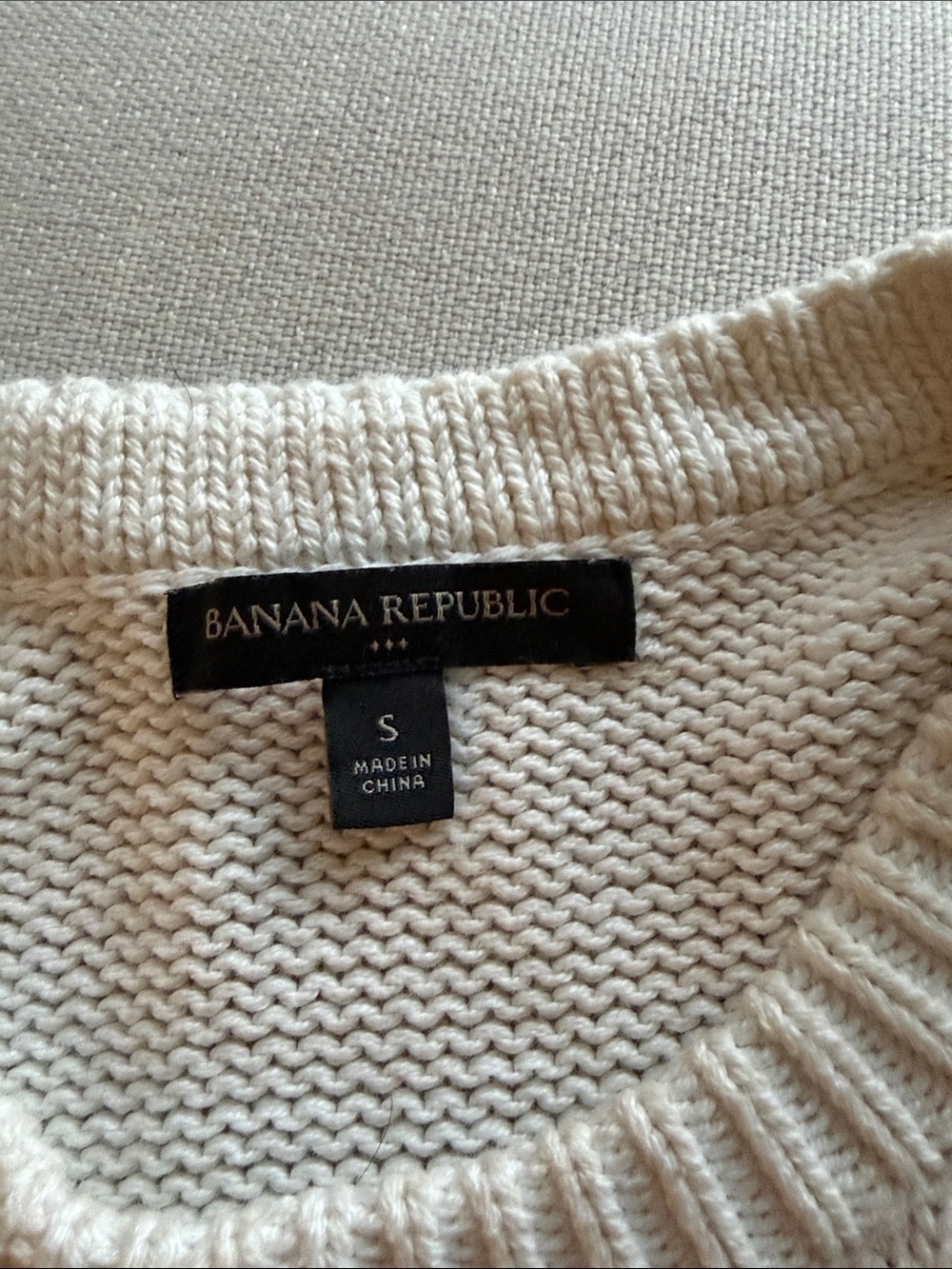 White/Green/Beige/BLK Banana Republic Factory Women's Crewneck Sweaters - Picture 6 of 10